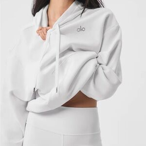 ALO NWOT White Accolade Yoga Women's White Hoodie Small